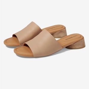 Lucky Brand Raffy Low Heel Slide Sandal in Deep Sand